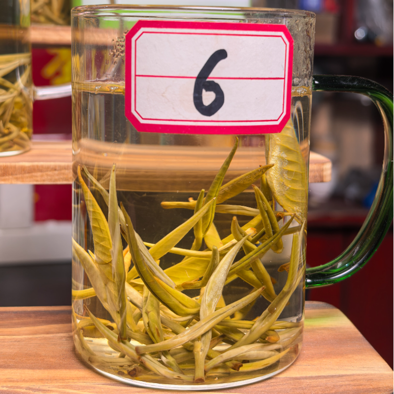 【云南雪龙】高山明前嫩芽鲜爽浓香绿茶微涩即化花香栗香茶叶